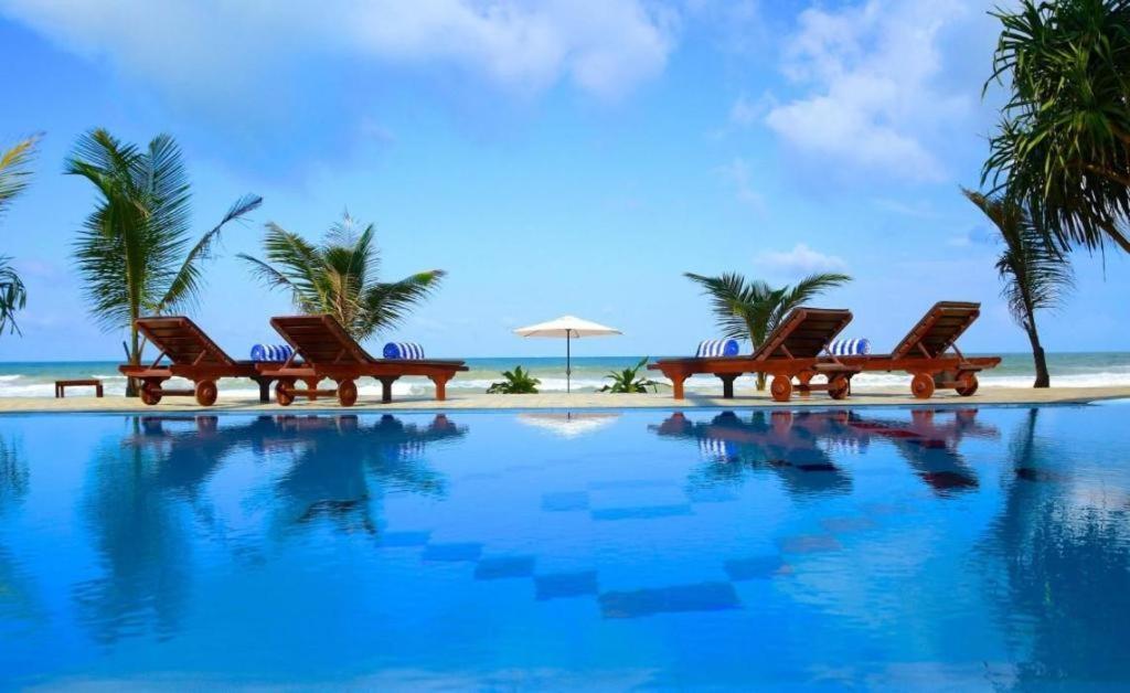 Whispering Palms Hotel Бентота Экстерьер фото
