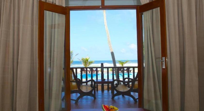 Whispering Palms Hotel Бентота Экстерьер фото